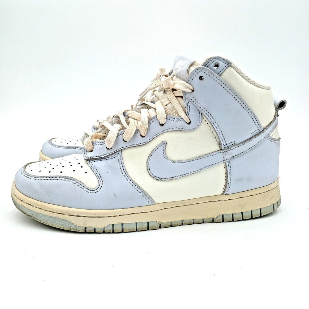Nike‎ Women's Dunk High "Football Grey" Sneakers Size 7.5 Blue/White